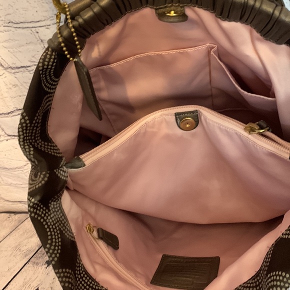 COACH  MADISON OP SIGNATURE LOGO - Picture 7 of 7